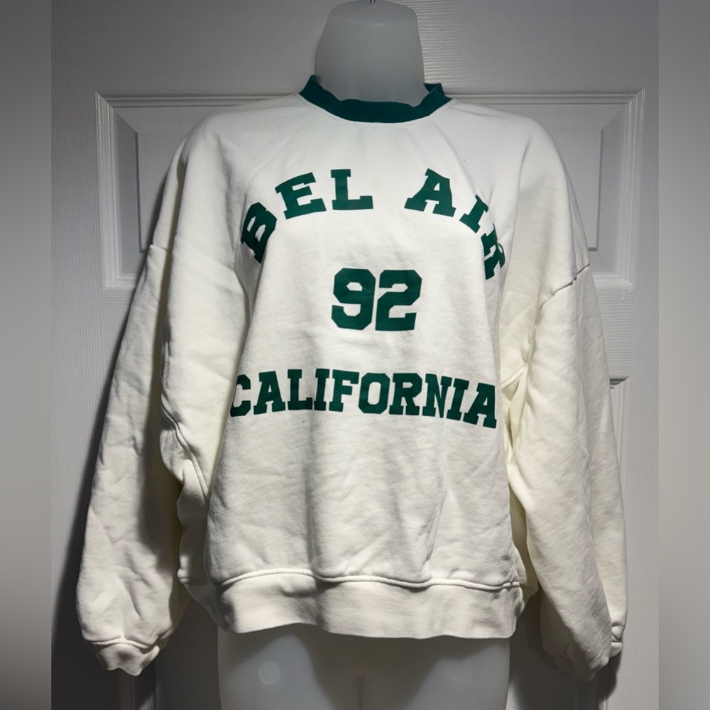 Forever 21 Cream Pullover 'Bel Air California' Sweatshirt (Size M)
